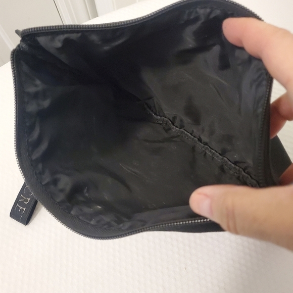 Victoria's Secret Makeup Bag/Large Wristlet Sequin, zip close - Picture 6 of 7